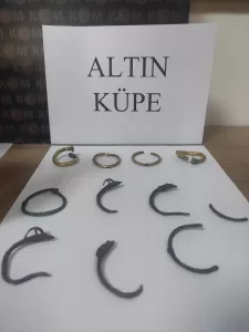 NEVŞEHİR (AA) – Nevşehir'de polisin tarihi eser kaçakçılığna yönelik operasyonunda