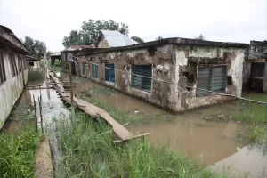 ABUJA (AA) – Batı Afrika ülkelerinden Nijerya'nın Lagos eyaletinde iki