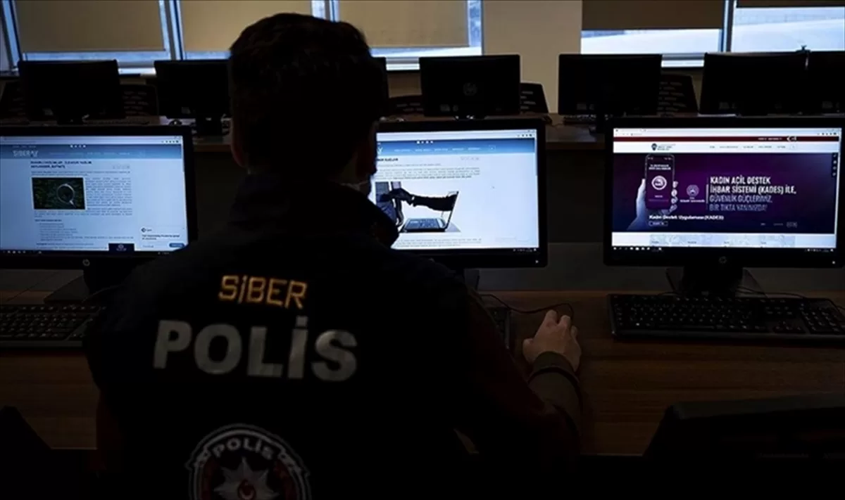 Samsun'da silahla havaya ateş ederek sosyal medyada paylaşan 14 şüpheli yakalandı