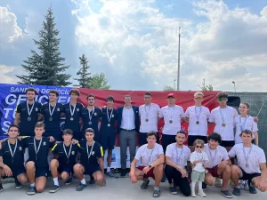 ANKARA (AA) – Türkiye Kürek Federasyonu tarafından düzenlenen Sanmar Denizcilik