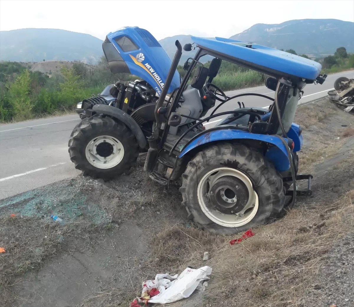Sinop'ta traktörle çarpışan kamyonetin sürücüsü öldü