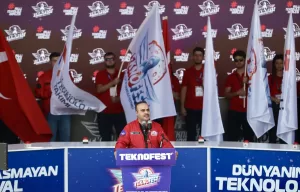 İZMİR (AA) – Türkiye Teknoloji Takımı Vakfı (T3) ile Sanayi