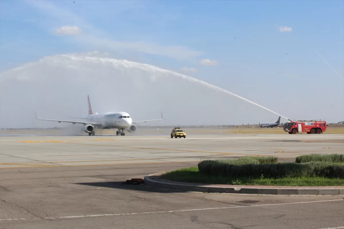 THY, Bükreş destinasyonunun 30. yılını kutladı