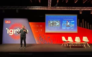 - "Geleneksel OEM tedarikçilerinden blok zinciri kodlayıcılarına kadar iş ortaklarımızla