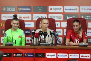 ELAZIĞ (AA) – UEFA Kadınlar Uluslar C Ligi 2. Grup'taki