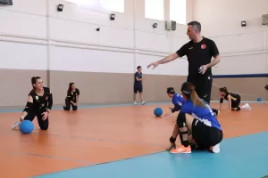 KARAMAN (AA) – 2023 Avrupa Golbol Şampiyonası'nın hazırlıklarını Karaman'da sürdüren