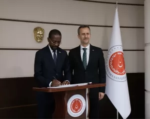 ANKARA (AA) – Türkiye ve Mozambik arasında Savunma Sanayii İşbirliği