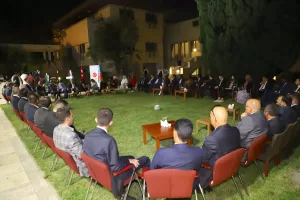 BAKÜ (AA) – Türkiye'nin Bakü Büyükelçiliğinde Uluslararası Türkiye Mezunları Azerbaycan