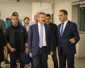 UŞAK (AA) – Uşak'ta gıda zehirlenmesi şüphesiyle hastanede tedaviye alınan