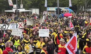 BERLİN (AA) – Almanya’da Deutsche Post şirketinin çalışanları, taleplerinin hükümetin