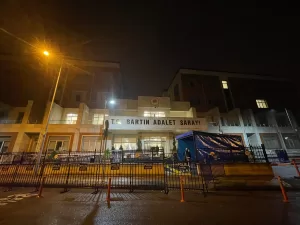 - Mahkeme heyeti 7 sanığın tutukluluk halinin devamına karar verdi