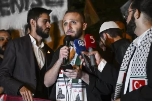 ANKARA (AA) – Anadolu Gençlik Derneği (AGD) Hamas'ın İsrail'e karşı