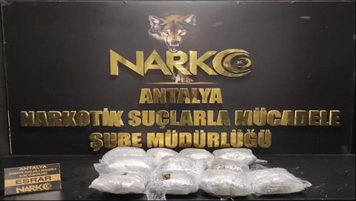 Antalya'da uyuşturucu operasyonlarında 24 zanlı yakalandı