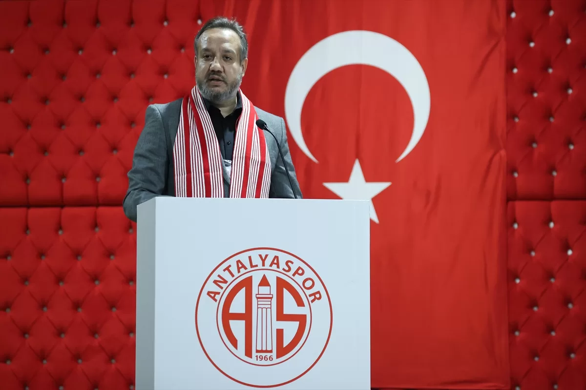 Antalyaspor'da başkanlığa Sinan Boztepe seçildi