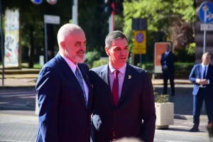 TİRAN (AA) – Arnavutluk'un başkenti Tiran'da, Berlin Süreci Liderler Zirvesi