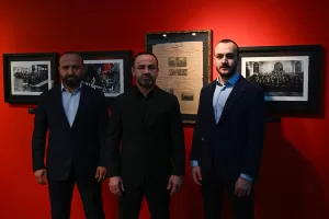 İZMİR (AA) – Folkart Galery tarafından Cumhuriyet'in 100. yılı dolayısıyla