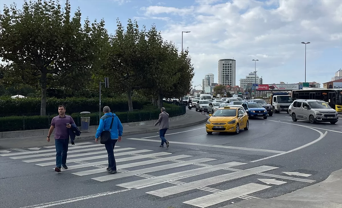 Beşiktaş'ta dron destekli “yaya geçidi” denetimi