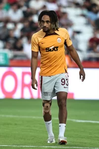 - Bitexen Antalyaspor: 0 - Galatasaray: 0 (İlk yarı)