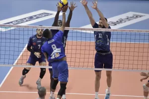 Salon: Cengiz Göllü Hakemler: Christos Tosounidis (Yunanistan), Sadettin Deneri Bursa