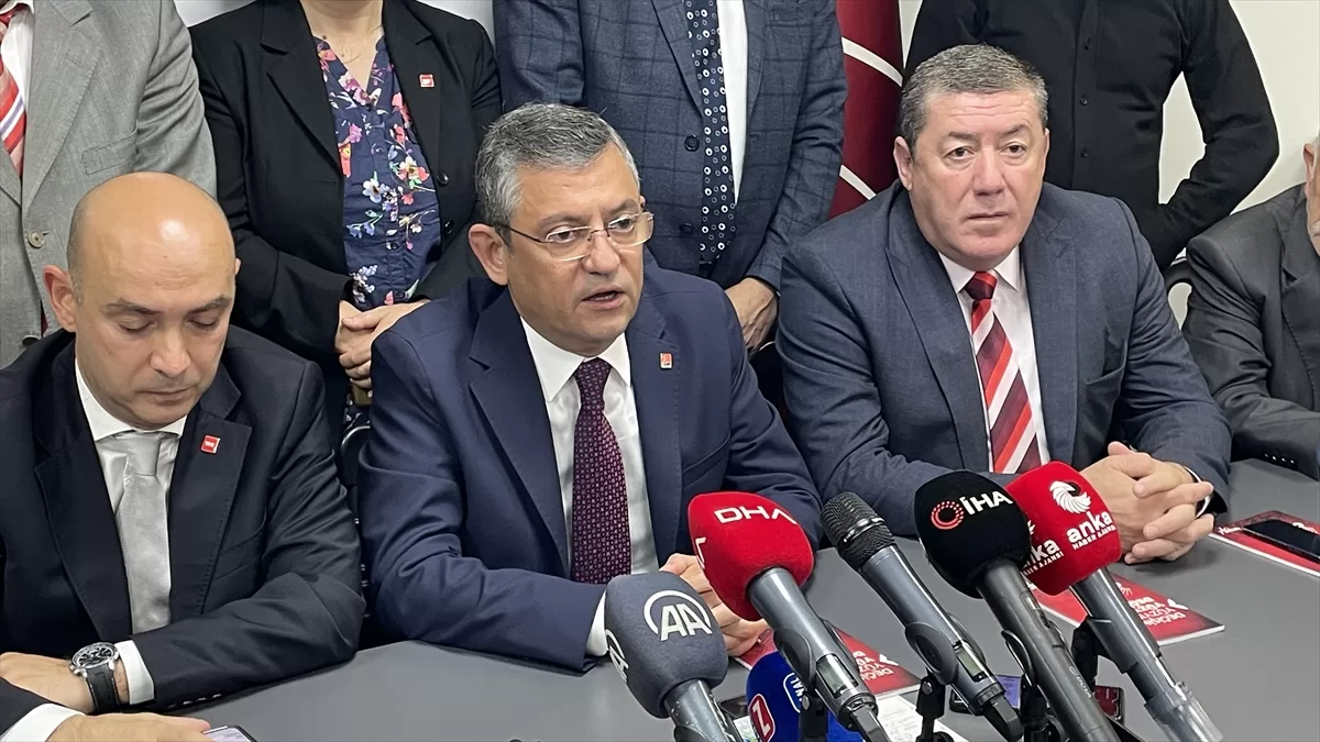 CHP Genel Başkan adayı Özel, Zonguldak'ta konuştu: