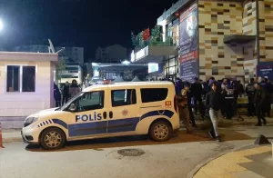 ÇORUM (AA) – Çorum'da bıçaklı saldırı sonucu yaralanan 2 kişi