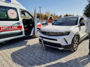 ÇORUM (AA) – Çorum'un Alaca ilçesinde otomobilin çarptığı bisiklet sürücüsü