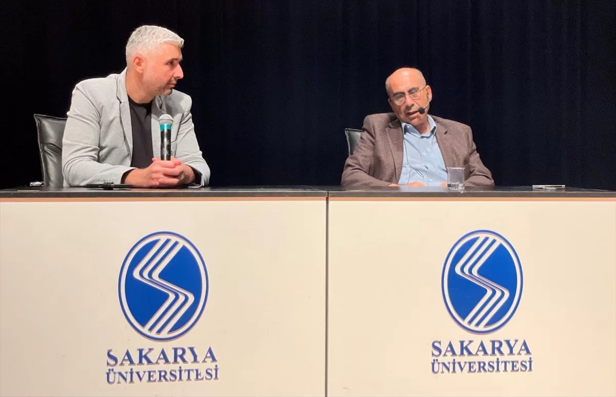 Derviş Zaim: “Filmlerimde Türkiye’nin, yaşadığımız coğrafyanın meselelerine doğrudan el atma çabası görülür”