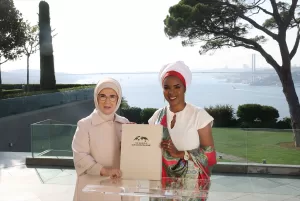 İSTANBUL (AA) – Cumhurbaşkanı Recep Tayyip Erdoğan'ın eşi Emine Erdoğan,