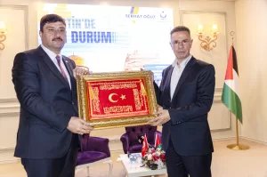 - "İsrail, 21 gündür havadan, karadan hiç ara vermeden orayı