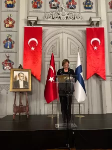 VARŞOVA (AA) – Finlandiya'da, Cumhuriyet'in 100. yıl dönümü dolayısıyla Türkiye'nin