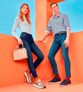 İSTANBUL (AA) – FLO, "Erken Kasım Fırsatları" kampanyasıyla yeni sezon