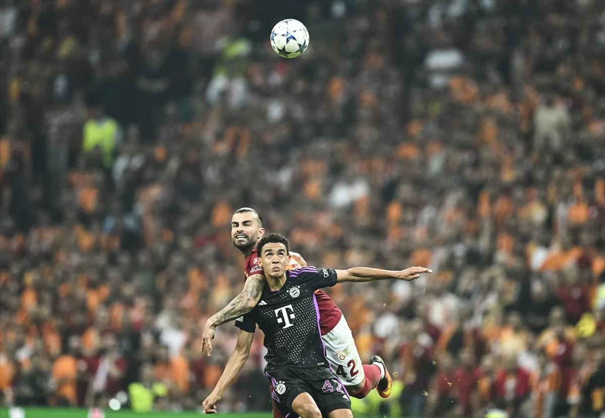 Galatasaray, UEFA Şampiyonlar Ligi A Grubu'nun 3. haftasında konuk ettiği Almanya temsilcisi Bayern Münih'e 3-1 yenildi.