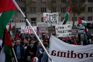 ZAGREB (AA) – Hırvatistan'ın başkenti Zagreb'de, Filistin'e destek gösterisi düzenlendi.