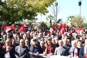 GAZİANTEP (AA) – Tarsus-Adana-Gaziantep (TAG) Otoyolu'nun Gaziantep-Şanlıurfa arasındaki bölümünde meydana