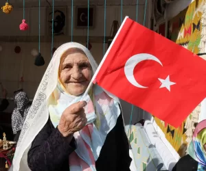 İZMİR (AA) – İzmir Valisi Süleyman Elban, Cumhuriyetin 100. yılı