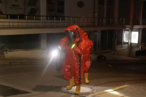 KOCAELİ (AA) – Kocaeli'nin Körfez ilçesindeki bir dükkan, içerisinde muhafaza