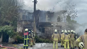 İSTANBUL (AA) – İstanbul Küçükçekmece'de bir lastik tamircisinde çıkan yangın