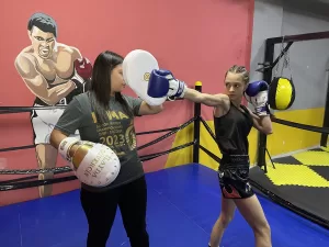 - "Şu anda gençler kategorisinde dövüşüyorum. Gençlerin bir üzerindeki elit