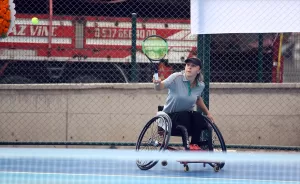 - "Bu spor; çoğu engelli arkadaşım evinden dışarı çıkamazken benim