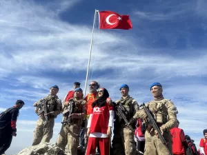 OSMANİYE (AA) – Osmaniye'de Cumhuriyet'in 100. yıl dönümü etkinlikleri kapsamında