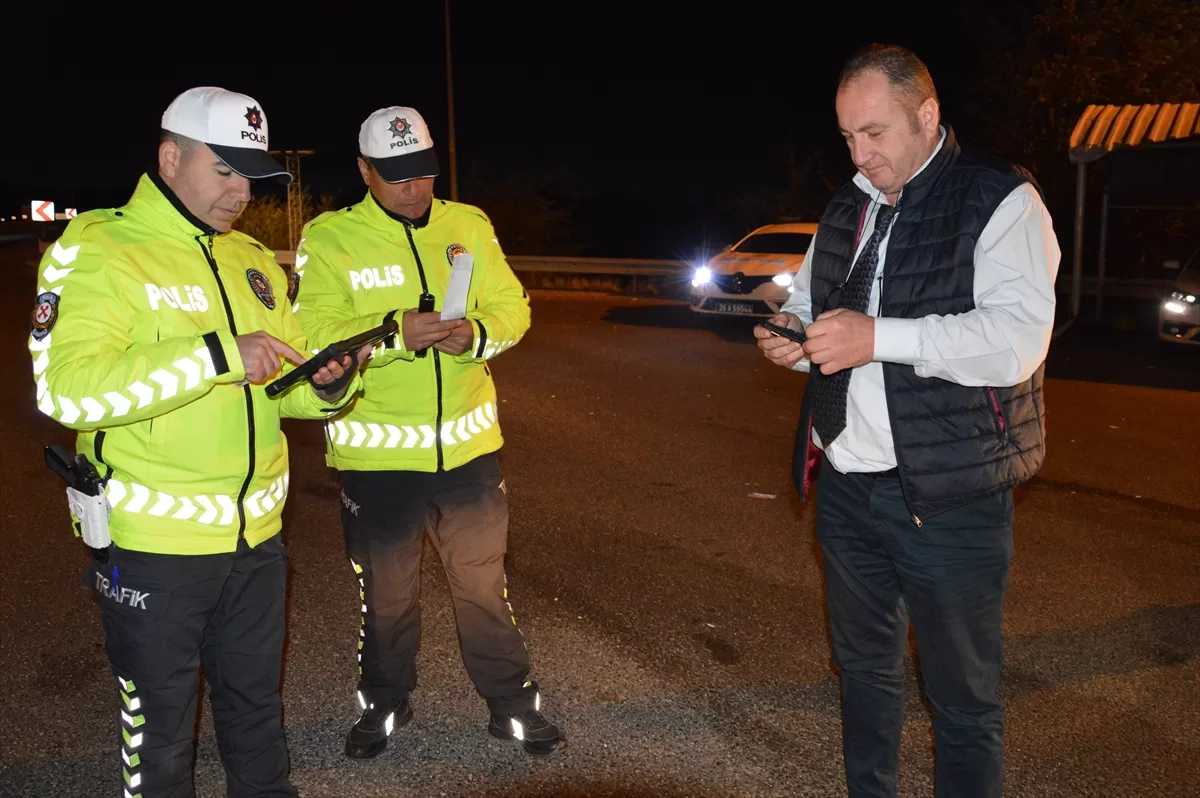 Şehirler arası yolcu otobüsleri sivil polisler tarafından denetleniyor