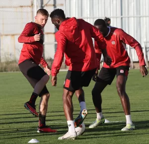 SİVAS (AA) – EMS Yapı Sivasspor, Trendyol Süper Lig'in 9.