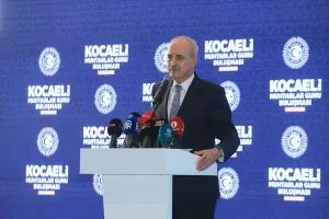KOCAELİ (AA) – TBMM Başkanı Numan Kurtulmuş, "Arkasında kim olursa