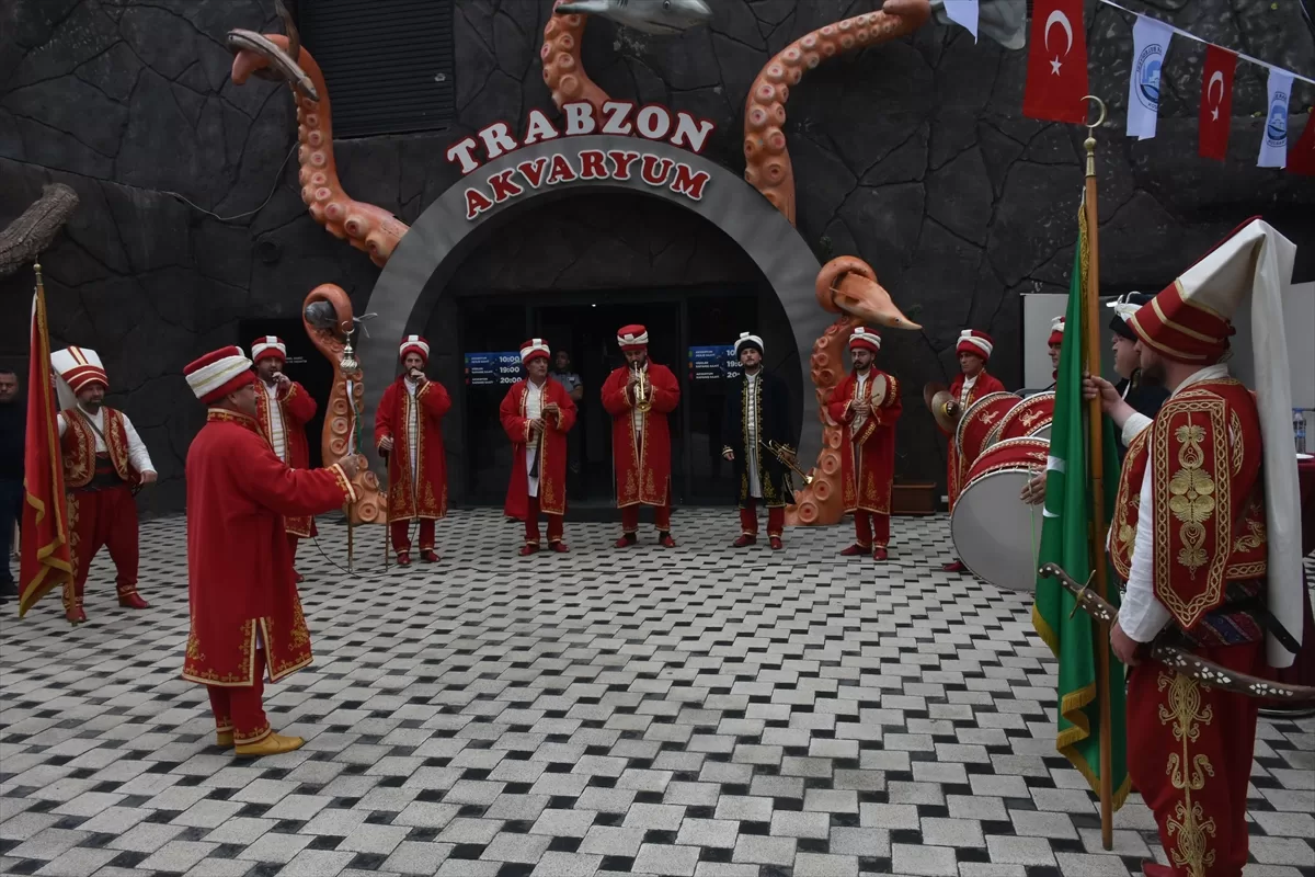 Trabzon'da yapımı tamamlanan Kuş Parkı hizmete açıldı