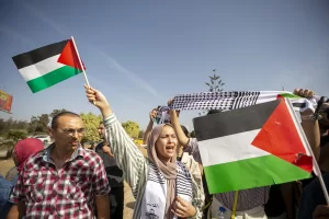 TUNUS (AA) – Tunus genelinde binlerce üniversite ve lise öğrencisi,