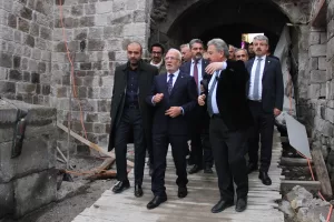 KAYSERİ (AA) – AK Parti Genel Başkanvekili Mustafa Elitaş, Kayseri'de