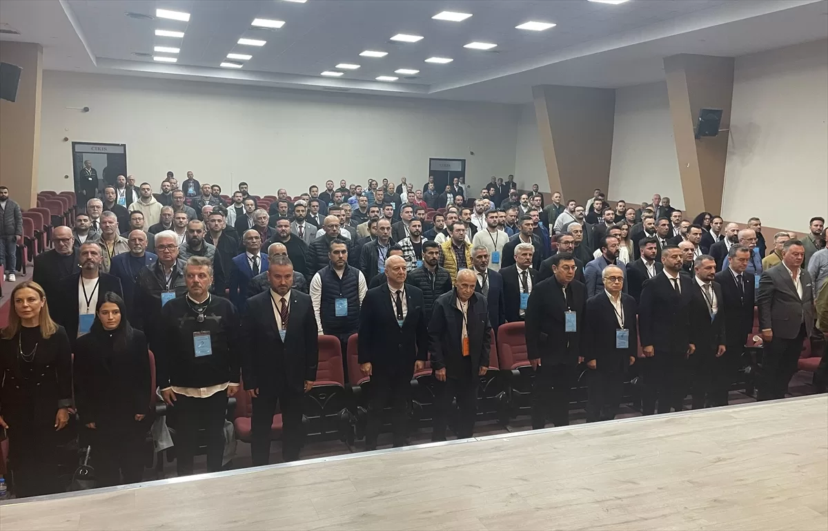Altay'da yeni başkan Murat Pervane oldu