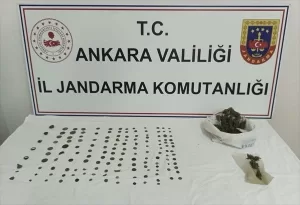 ANKARA (AA) – Ankara'da jandarma ekiplerince düzenlenen operasyonda, Roma dönemine