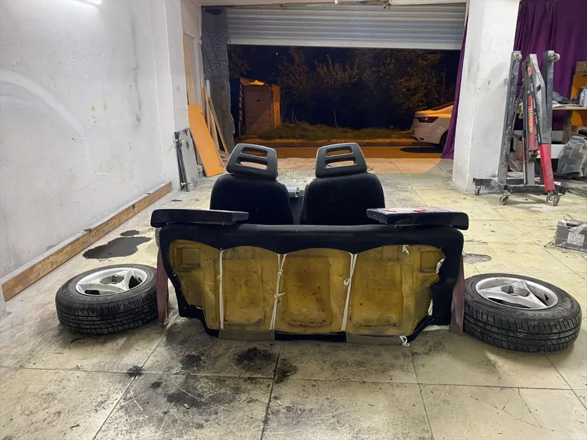 Arnavutköy'de çaldığı otomobili parçalara ayırdığı belirlenen zanlı tutuklandı