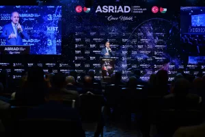 İSTANBUL (AA) – Ticaret Bakanı Ömer Bolat, "Dün bir günlük